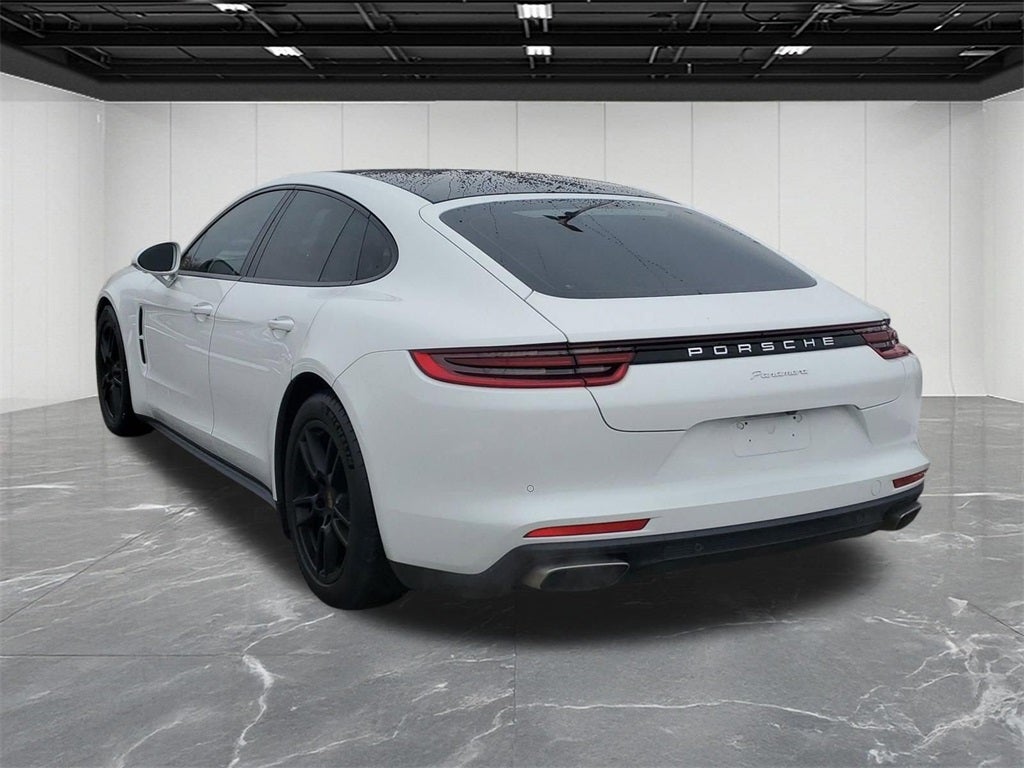 2018 Porsche Panamera 4