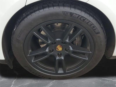 2018 Porsche Panamera 4