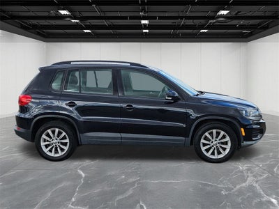 2018 Volkswagen Tiguan Limited 2.0T 4Motion