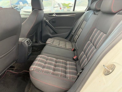2013 Volkswagen GTI Base