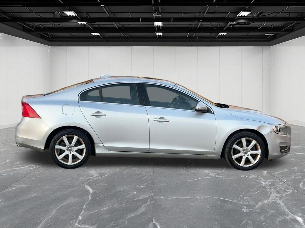2016 Volvo S60 T5 Drive-E Premier