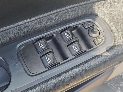 2009 Volvo C70 T5