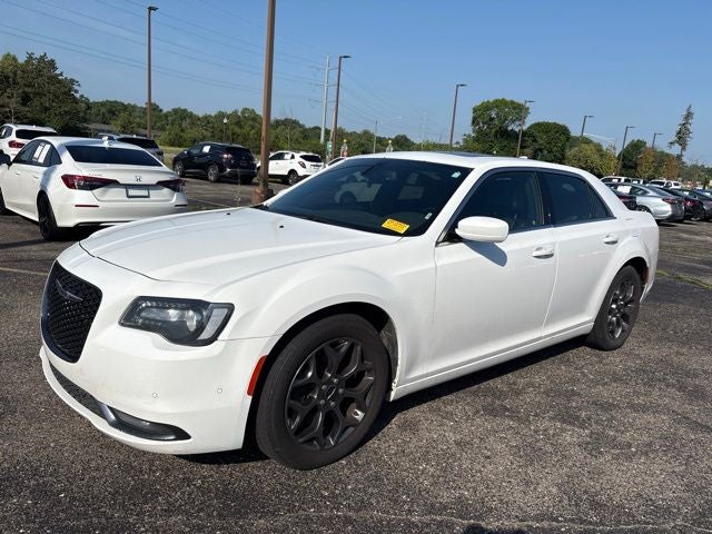2018 Chrysler 300 S