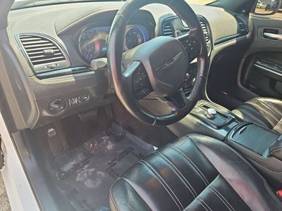 2018 Chrysler 300 S