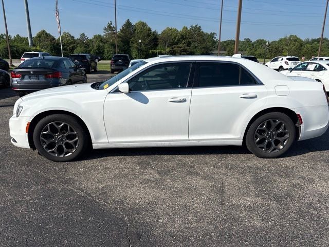 2018 Chrysler 300 S