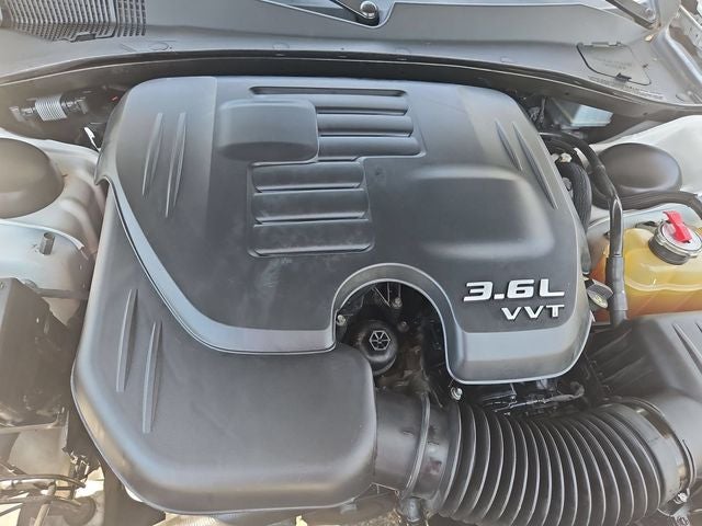 2018 Chrysler 300 S