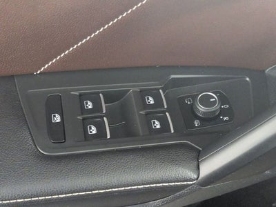 2022 Volkswagen Tiguan 2.0T SEL R-Line