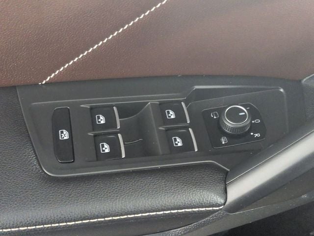 2022 Volkswagen Tiguan 2.0T SEL R-Line