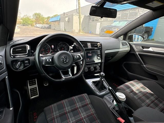 2021 Volkswagen Golf GTI 2.0T S
