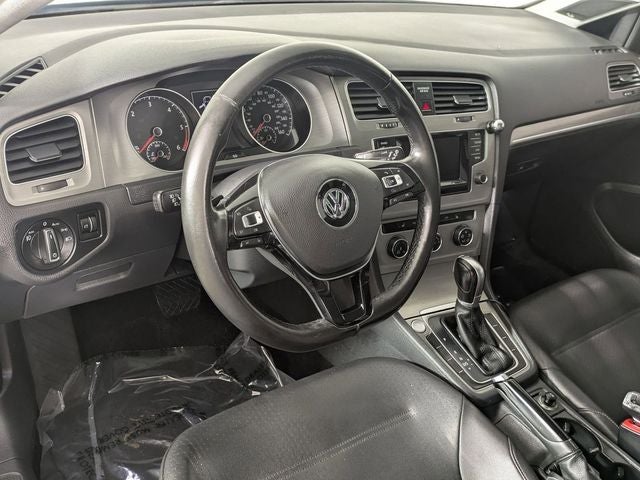2015 Volkswagen Golf SportWagen SE