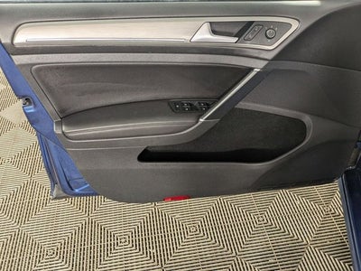 2015 Volkswagen Golf SportWagen SE