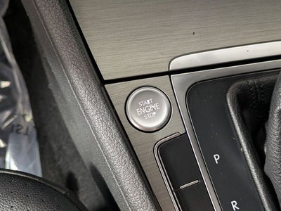 2015 Volkswagen Golf SportWagen SE