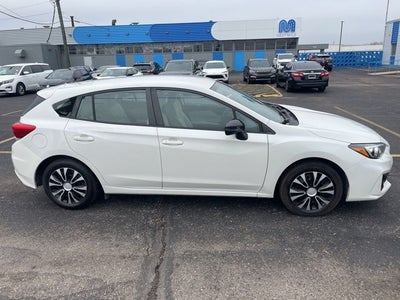 2019 Subaru Impreza 2.0i