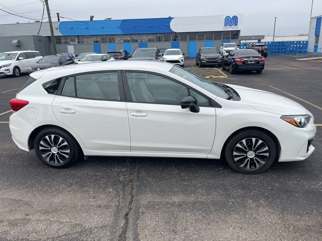 2019 Subaru Impreza 2.0i