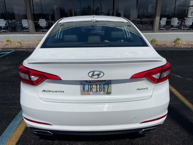 2016 Hyundai Sonata Base