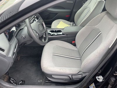 2022 Hyundai Sonata SE