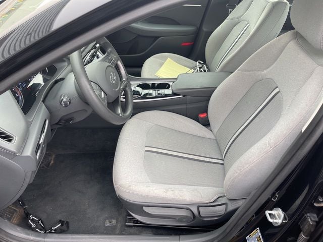 2022 Hyundai Sonata SE