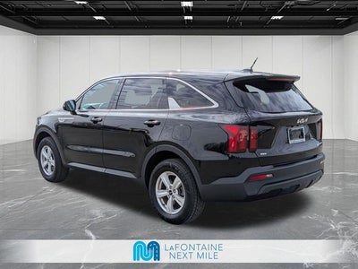 2023 Kia Sorento LX