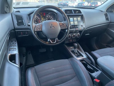 2025 Mitsubishi Outlander Sport 2.0 SE