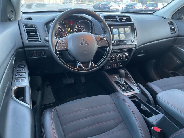 2025 Mitsubishi Outlander Sport 2.0 SE