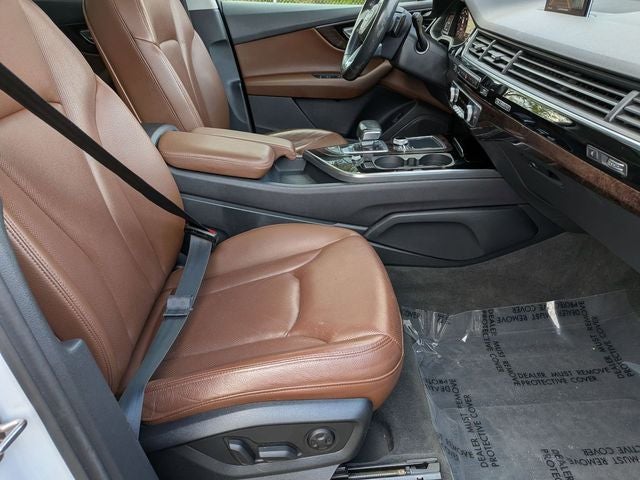 2019 Audi Q7 55 Premium Plus quattro