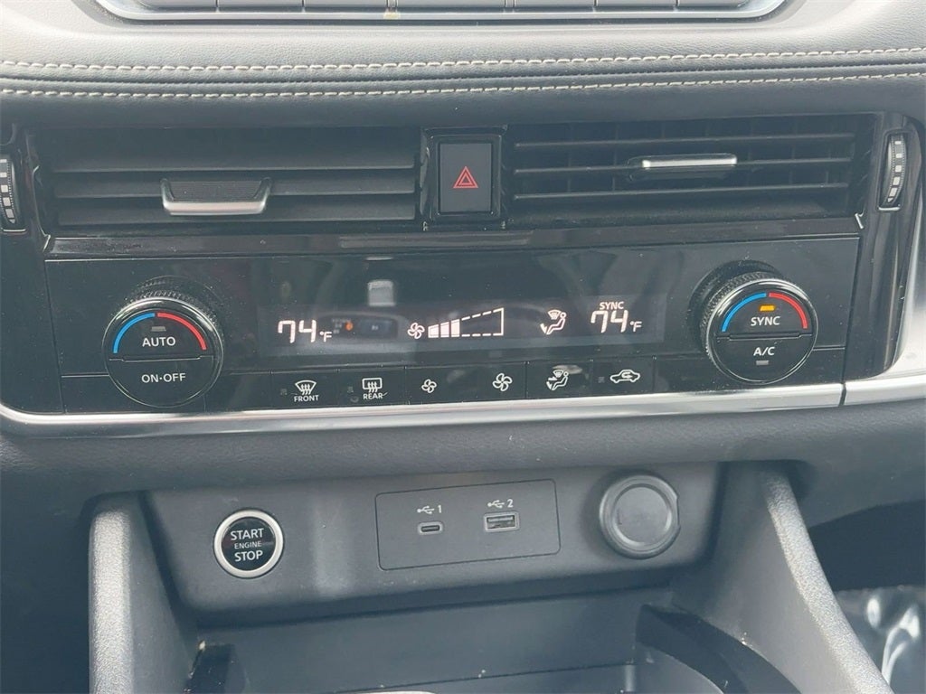 2022 Nissan Rogue SV