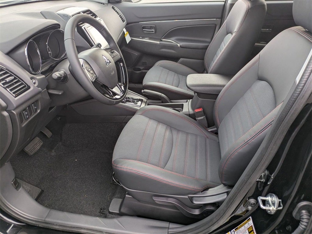 2025 Mitsubishi Outlander Sport 2.0 SE