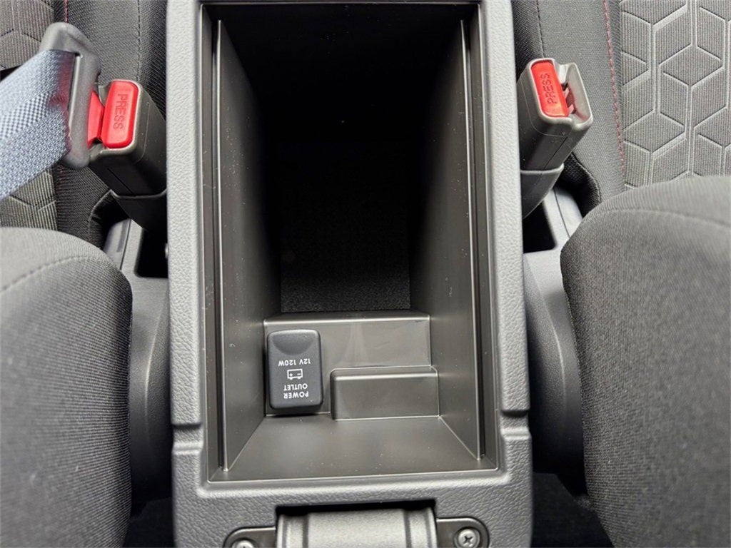 2025 Mitsubishi Outlander Sport 2.0 LE