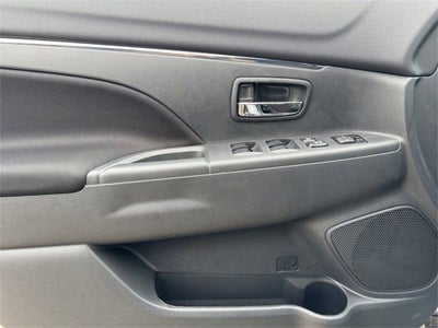 2025 Mitsubishi Outlander Sport 2.0 LE