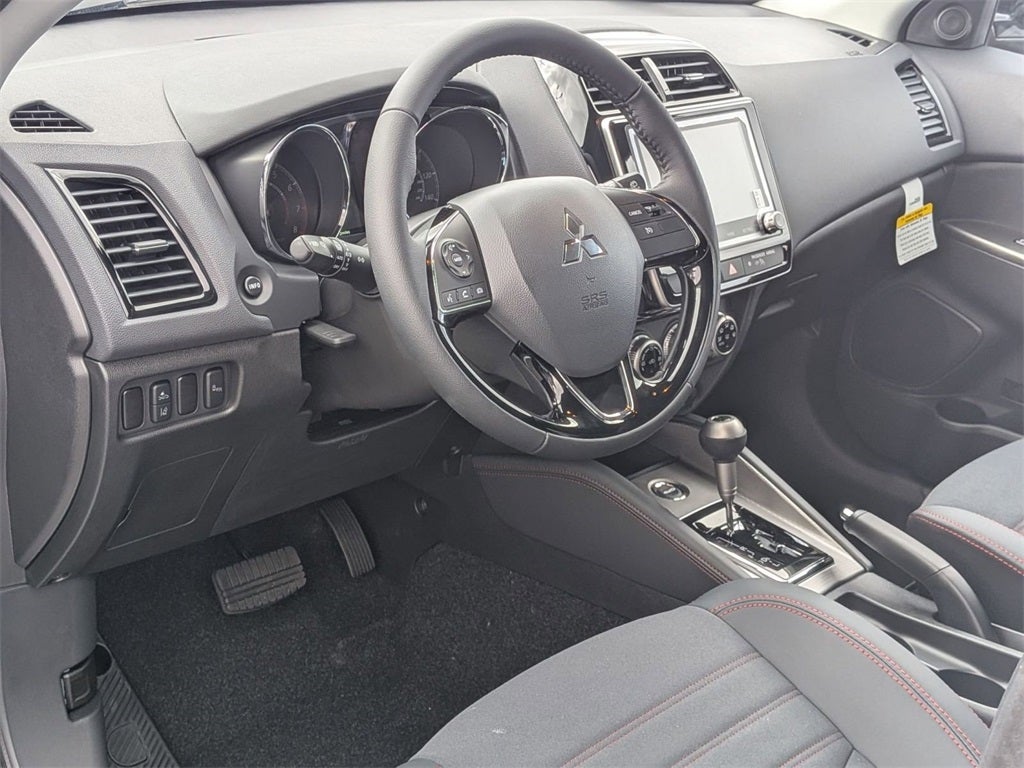 2025 Mitsubishi Outlander Sport 2.0 SE