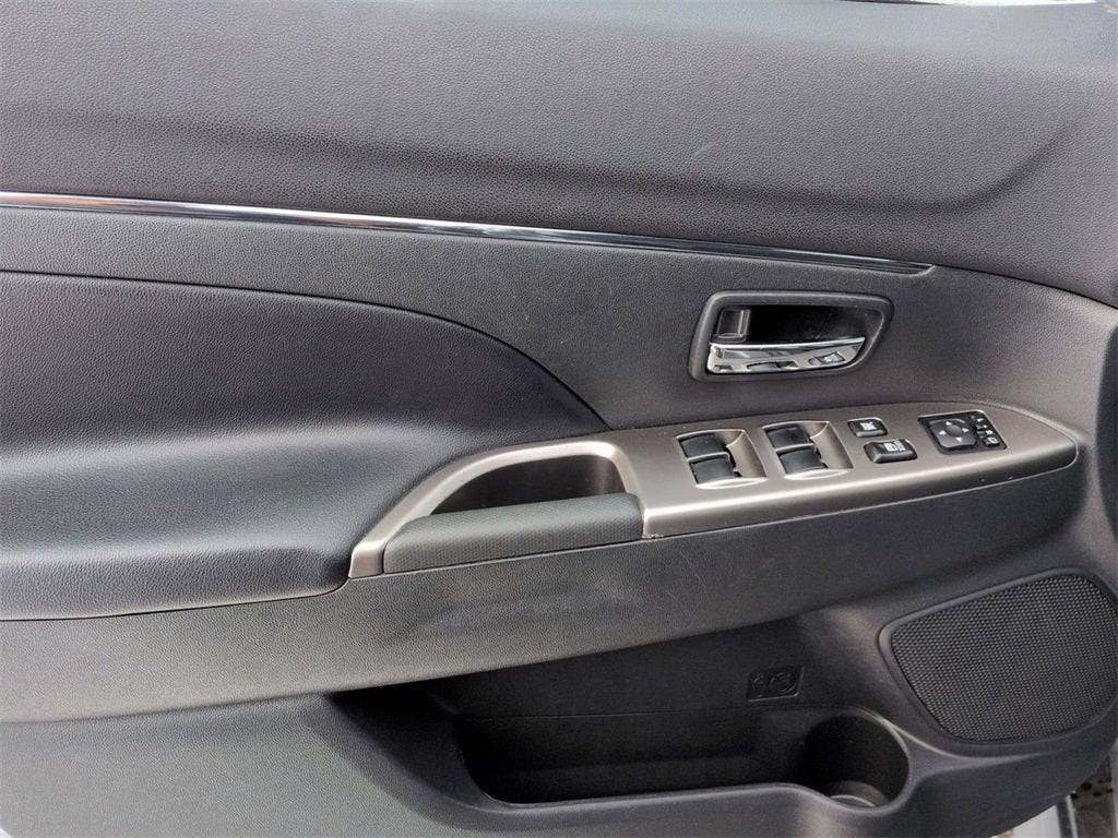 2024 Mitsubishi Outlander Sport 2.0 ES