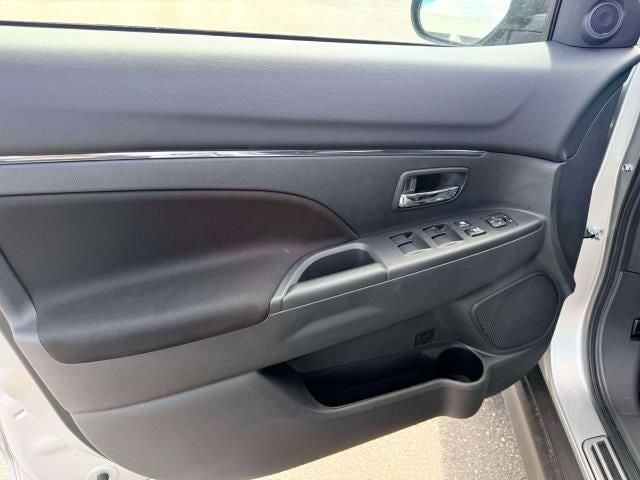 2026 Mitsubishi Outlander Sport 2.0 LE