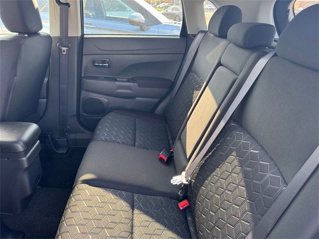 2025 Mitsubishi Outlander Sport 2.0 ES