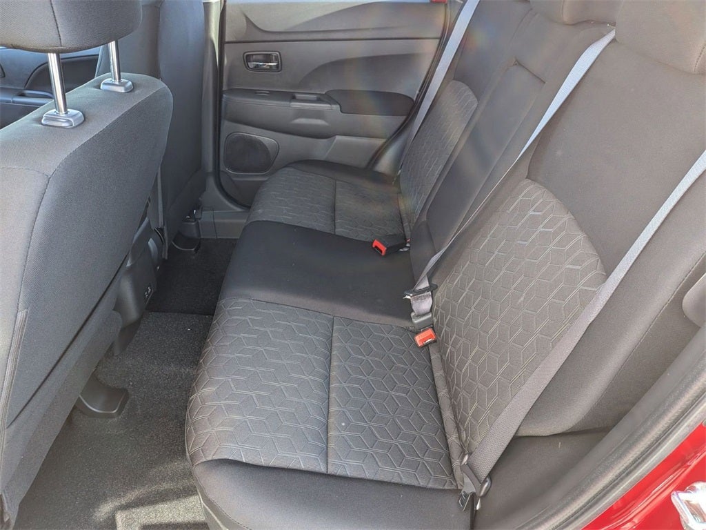 2025 Mitsubishi Outlander Sport 2.0 LE