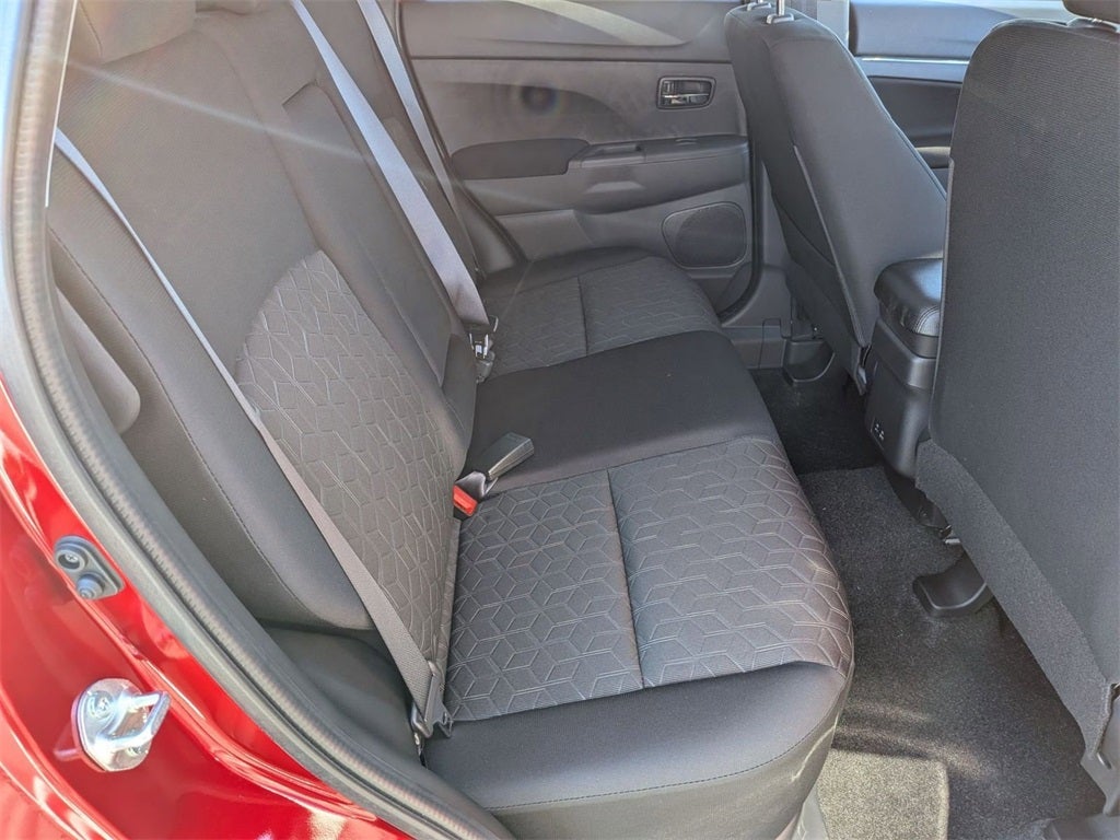 2025 Mitsubishi Outlander Sport 2.0 LE