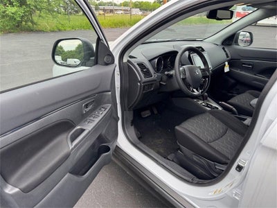 2025 Mitsubishi Outlander Sport 2.0 LE