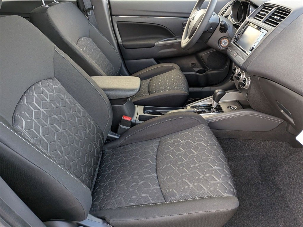 2025 Mitsubishi Outlander Sport 2.0 ES