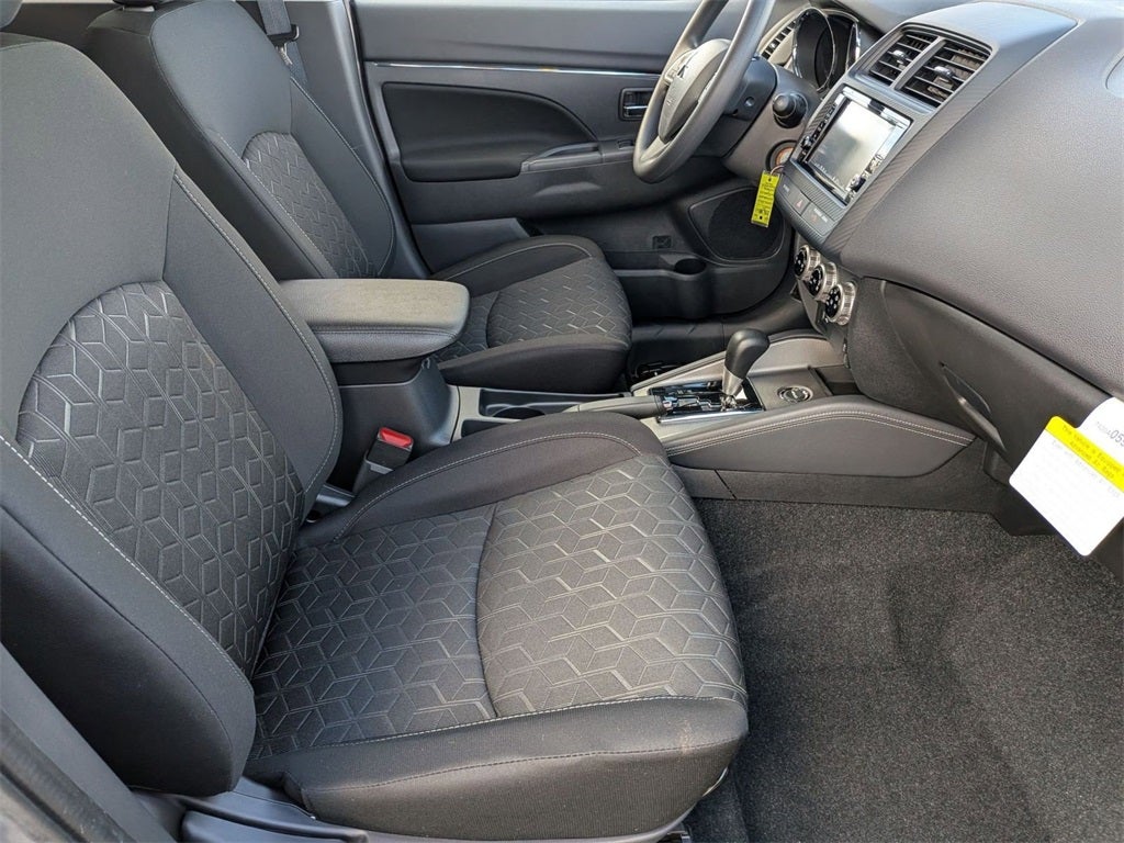 2025 Mitsubishi Outlander Sport 2.0 ES