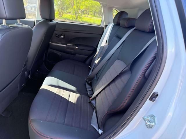 2027 Mitsubishi Outlander Sport 2.0 SE