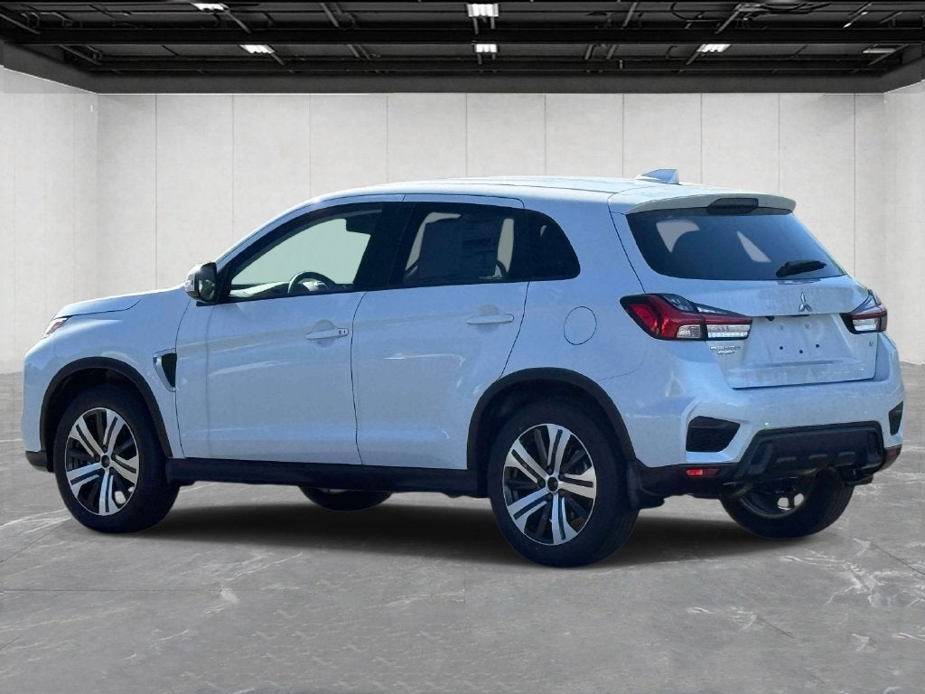 2027 Mitsubishi Outlander Sport 2.0 SE