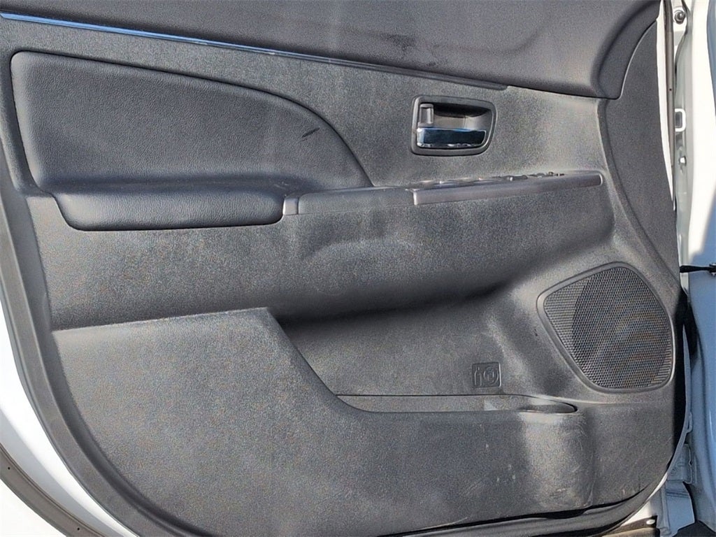 2025 Mitsubishi Outlander Sport SEL