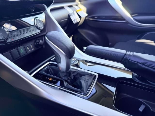 2026 Mitsubishi Eclipse Cross LE