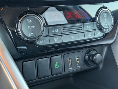 2026 Mitsubishi Eclipse Cross LE