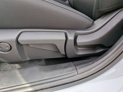 2025 Mitsubishi Outlander ES