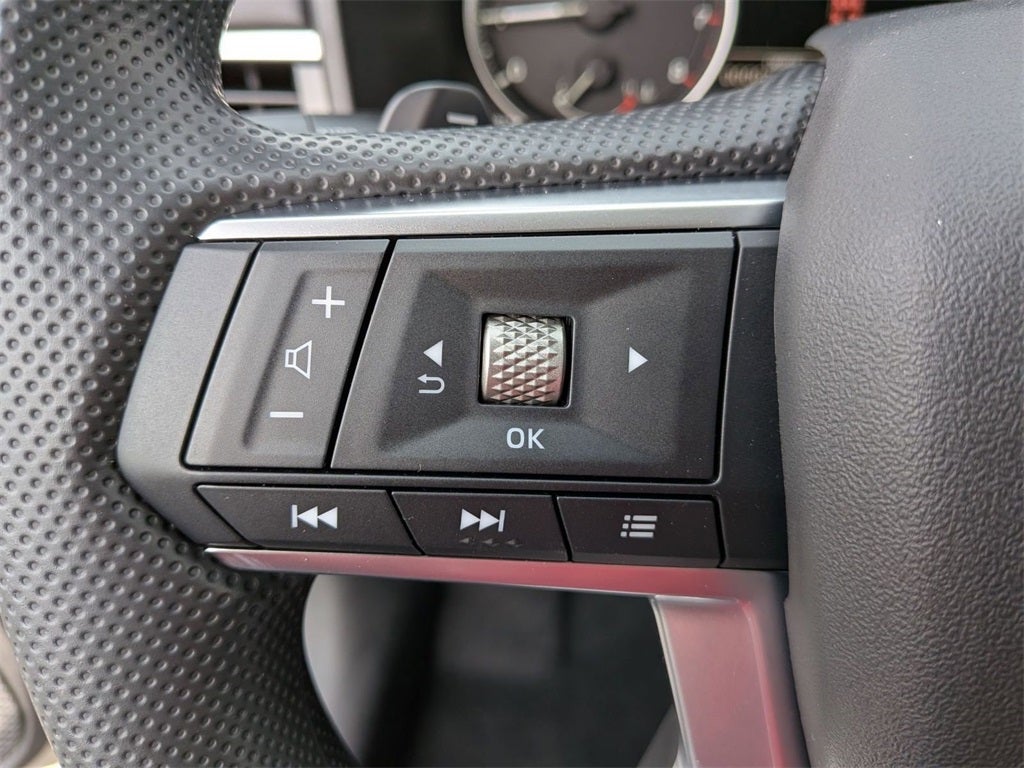 2025 Mitsubishi Outlander ES