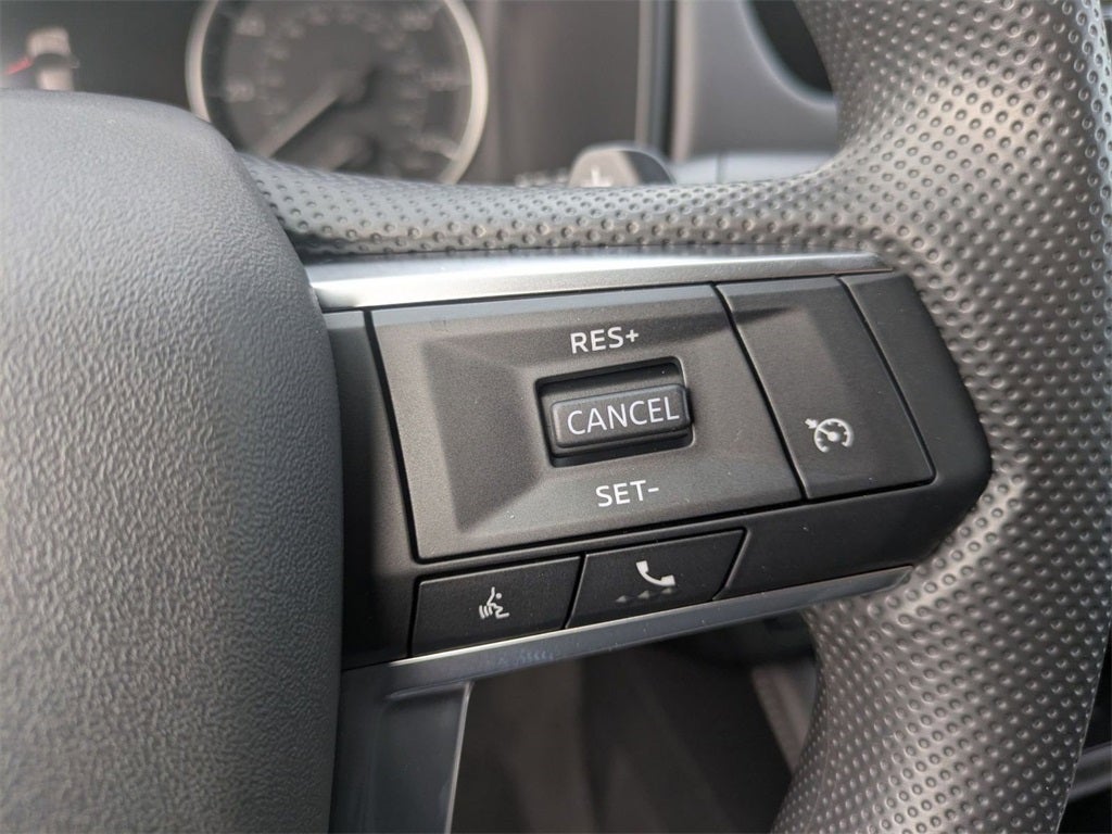 2025 Mitsubishi Outlander ES