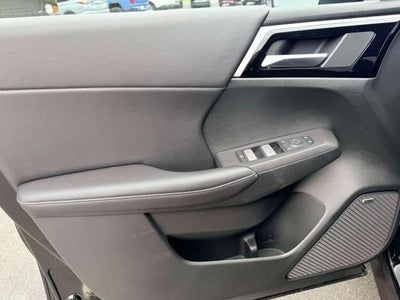 2026 Mitsubishi Outlander LE