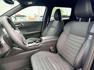2026 Mitsubishi Outlander LE