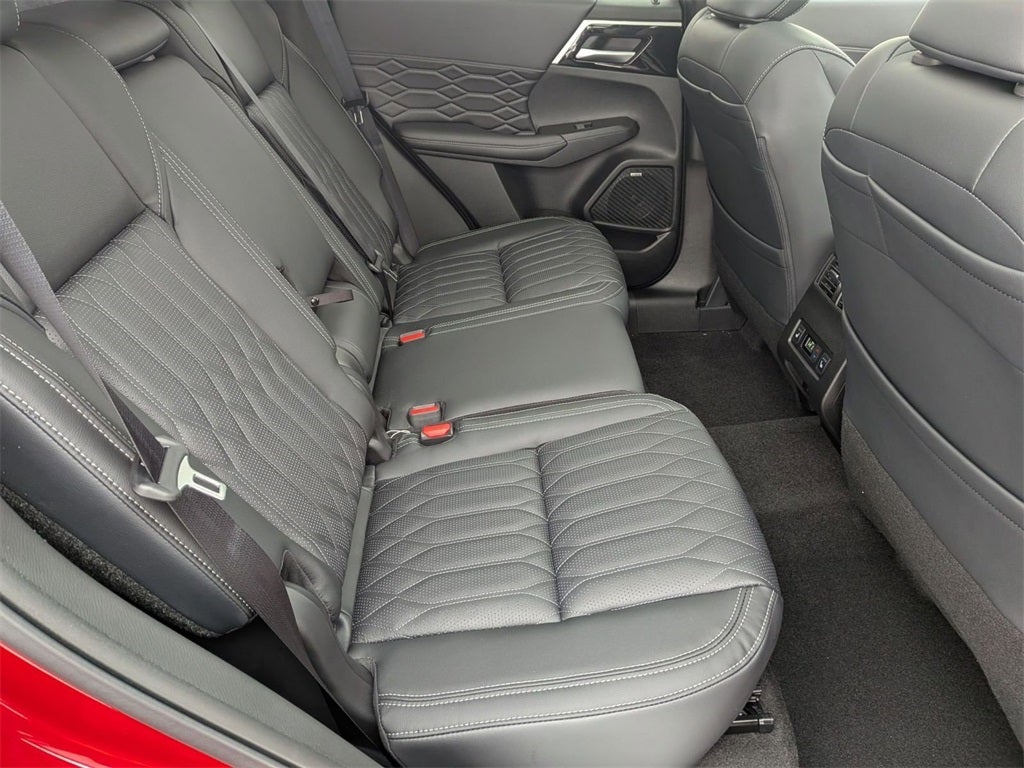 2026 Mitsubishi Outlander SEL