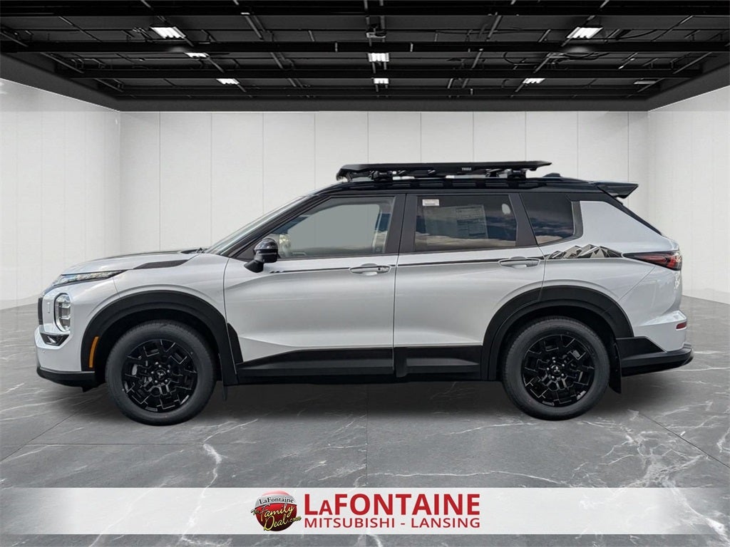 2025 Mitsubishi Outlander Trail Edition